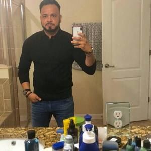 Meet your Posher, Henry